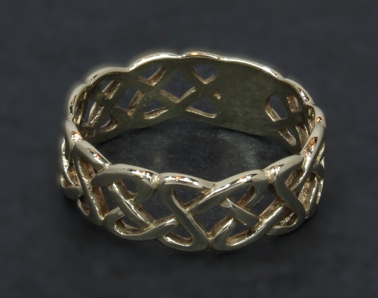 9 Carat Yellow Gold Open Celtic Band Ring Size N (80.26.295)