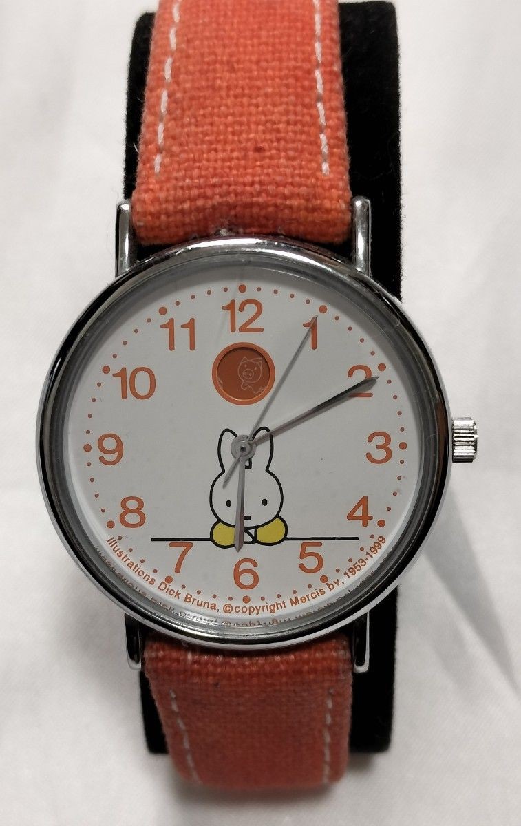 Citizen Miffy Watch Small Window Analog Red Retro 90s Rare Collection