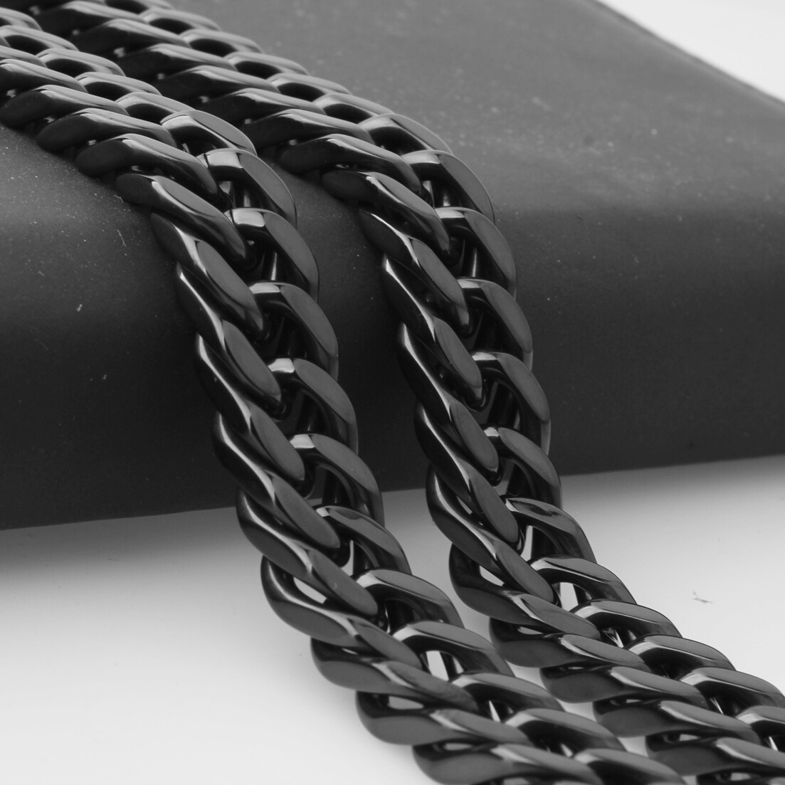 8mm-19mm Black Plated Men’s 316L Stainless Steel Curb Cuban Link Chain Necklace