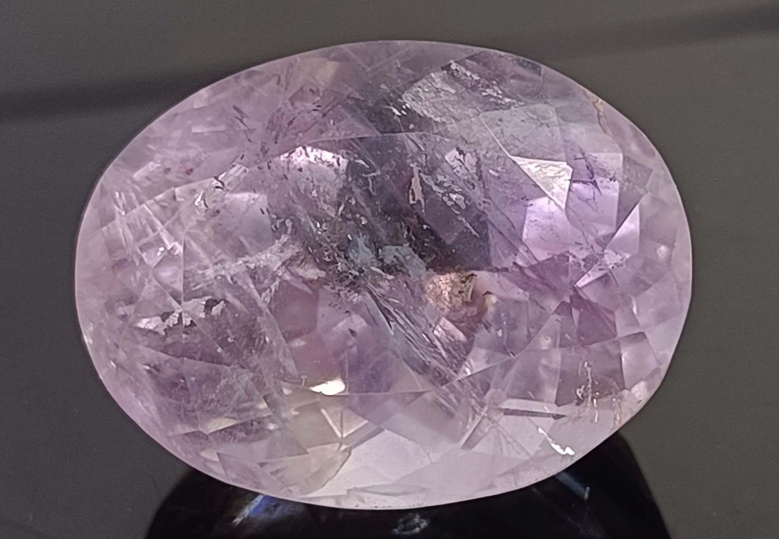 Luxury Quality 41.35 Ct Natural Purple Amethyst Oval Shape IGL Gemstone 6AHL