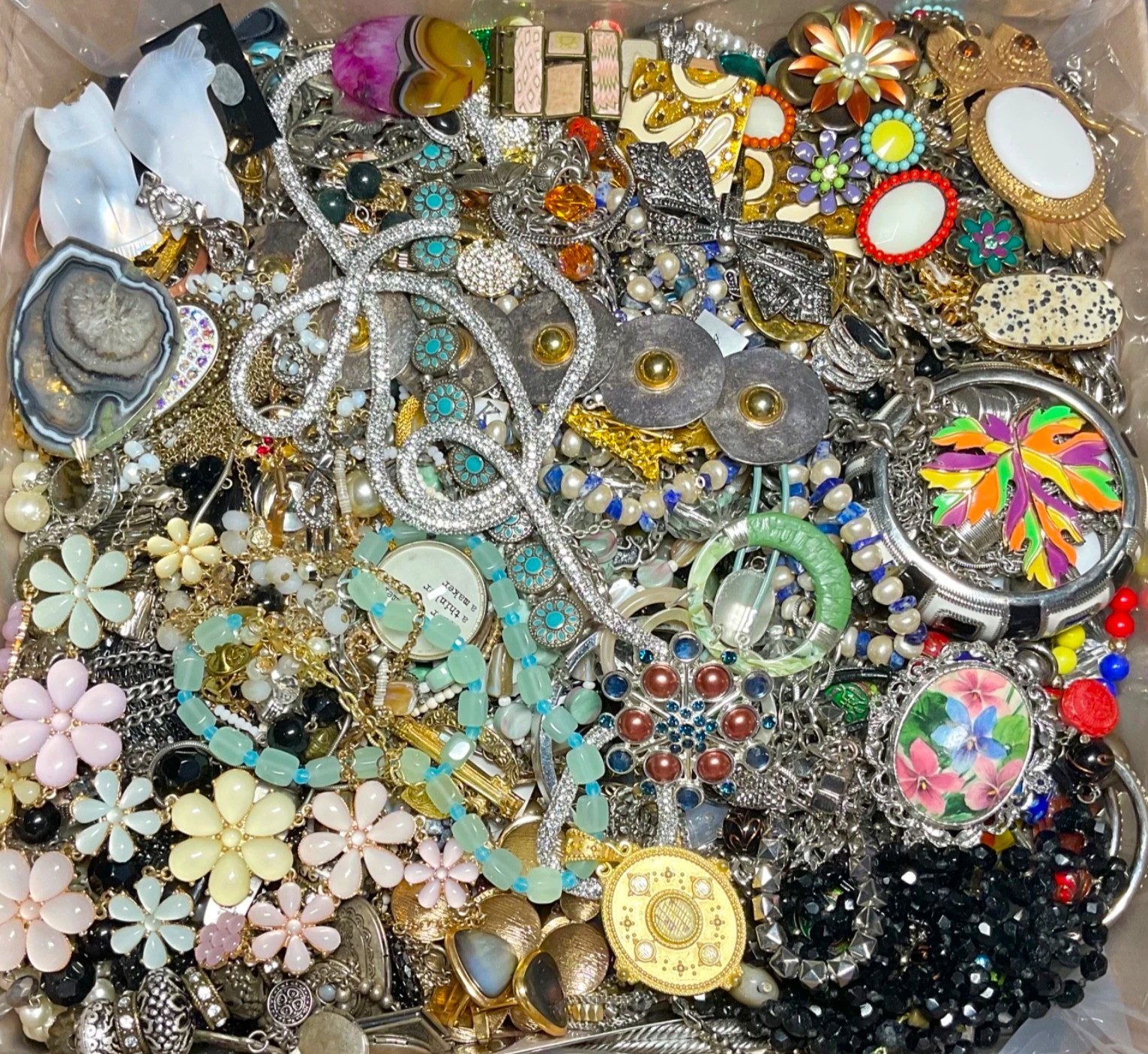 Tangled Jewelry Lot 3 Lbs Unsorted Unsearched Vintage & Modern Junk & Resale