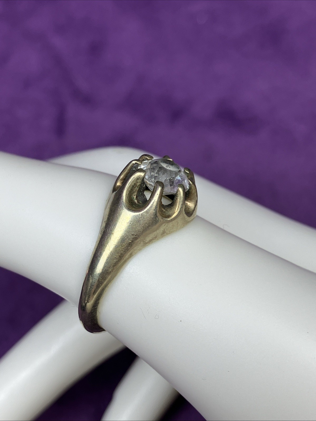 Sz 7 1/4 Belcher Buttercup Antique Victorian Style Ring Glass Costume Wedding