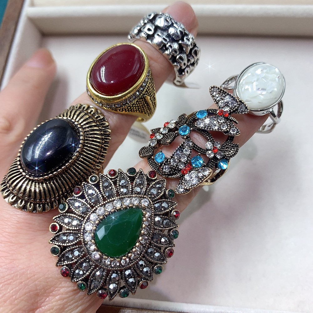Vintage Elegant Ring For Women Men, 10pc Random Rings Inlaid Synthetic Turquoise