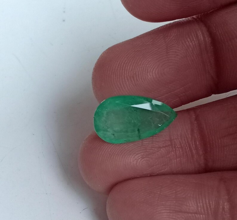 Zambian Emerald Pear Cut Minor Oil Present Emerald Loose Gemstone 4.65 Ct