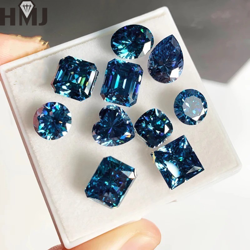 GRA VVS1 Round/Oval/Pear Royal Blue 0.1ct-5ct Multiple Shapes Loose Moissanite