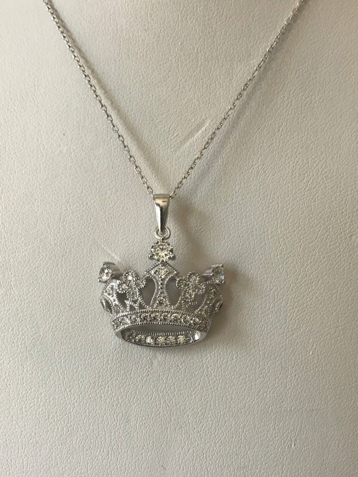 925 STERLING SILVER CROWN NECKLACE PENDANT W/ LAB ACCENTS/ SIZE 22MM BY 24MM