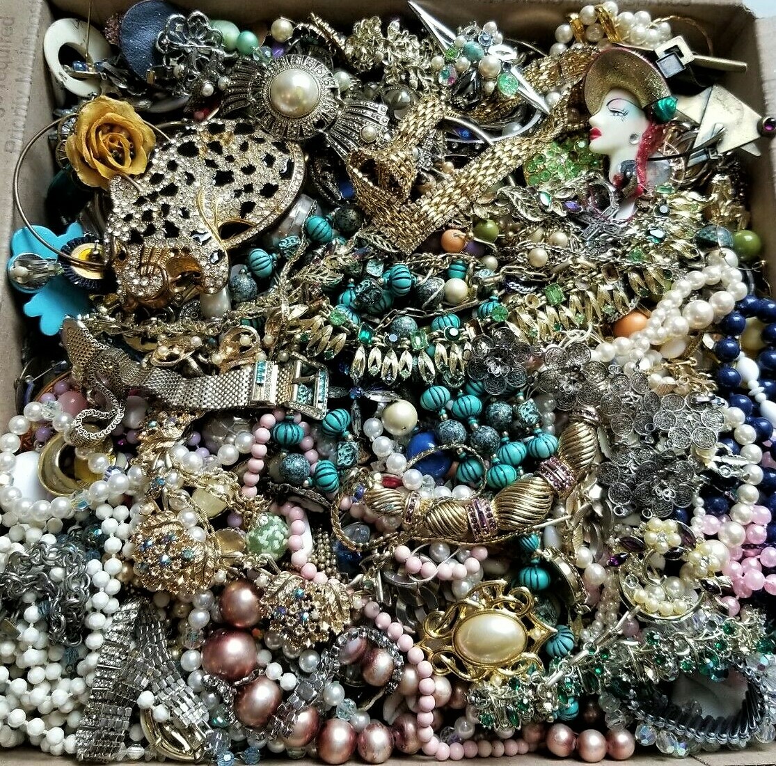 Huge Jewelry Hunt Lot 3 LBS Unsearched Unsorted Piece Parts Tangles Rhinestone +