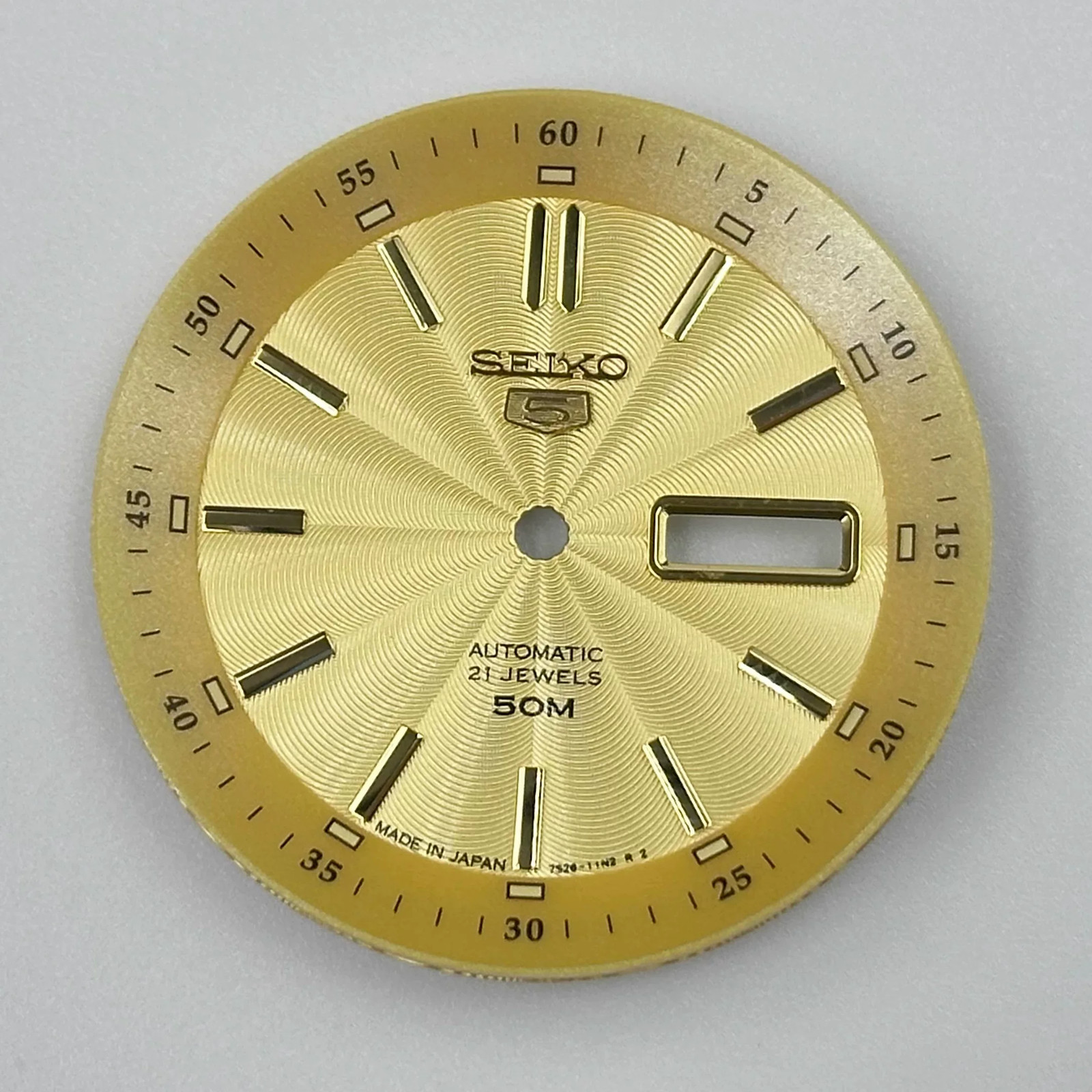 35.5mm Sun Pattern Watch Dial Green Lume Dual Calendar for NH35 Nh36 Movement