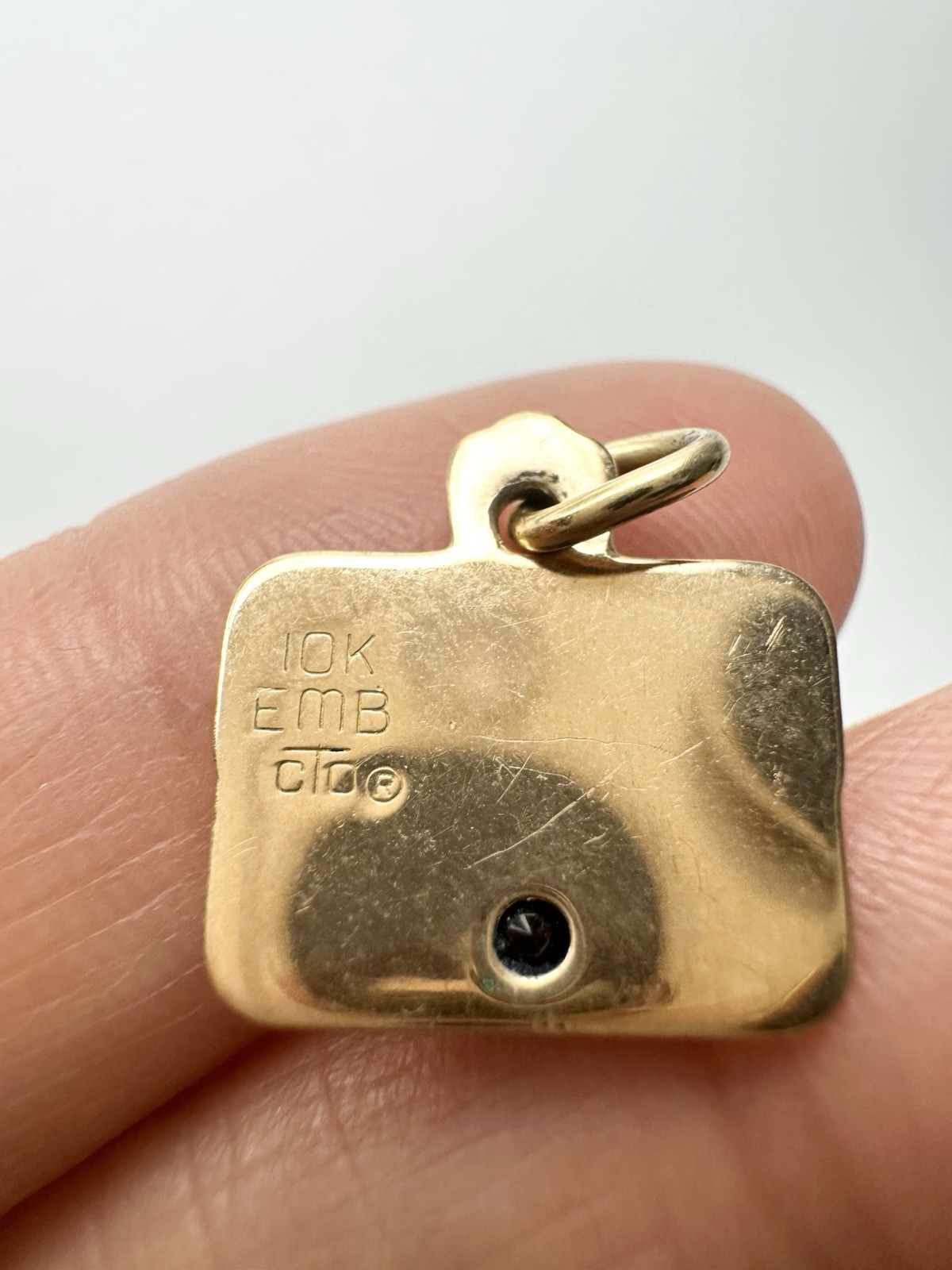 Vintage GTE 10k Yellow Gold Genuine Sapphire Charm Pendant