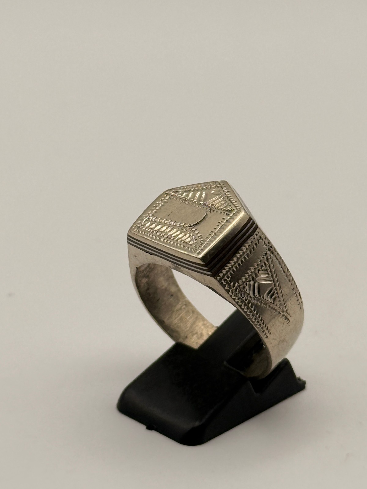 Rare Amazigh Berber Handmade Antique Ring – Authentic Moroccan Tuareg Jewelry!