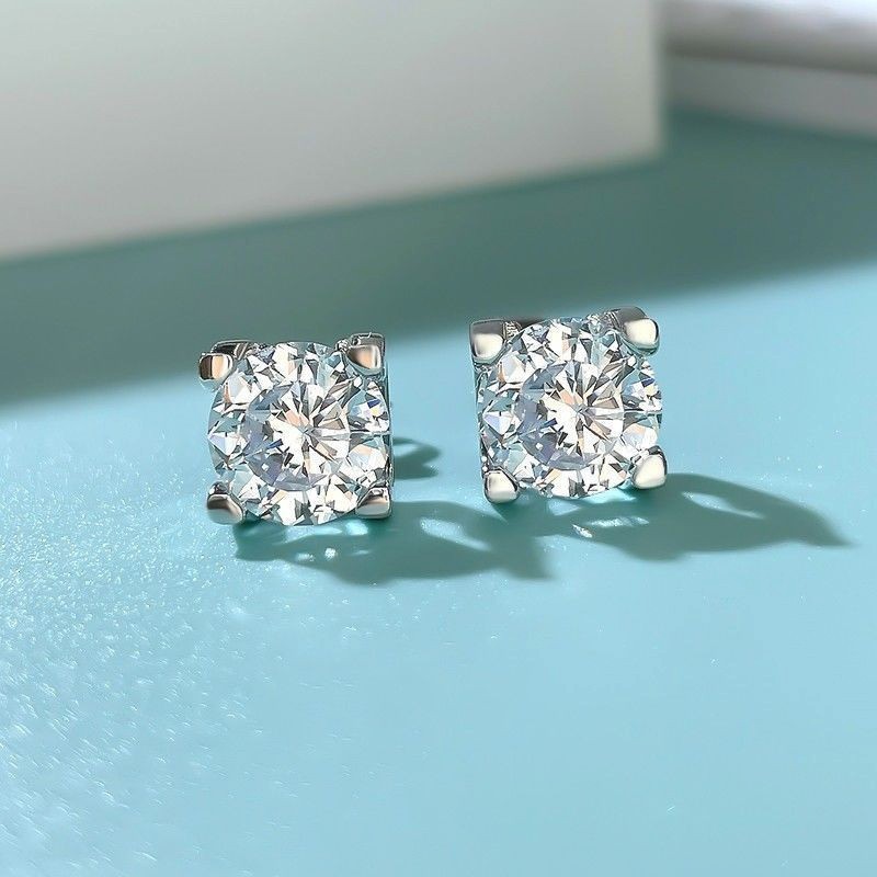 Zircon stud earrings, classic diamond stud earrings, versatile for everyday wear