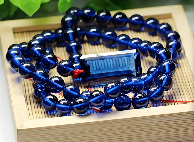 Round Bead Blue Sapphire Necklace Lab-Created Emerald Cut Spinel Gems Pendant