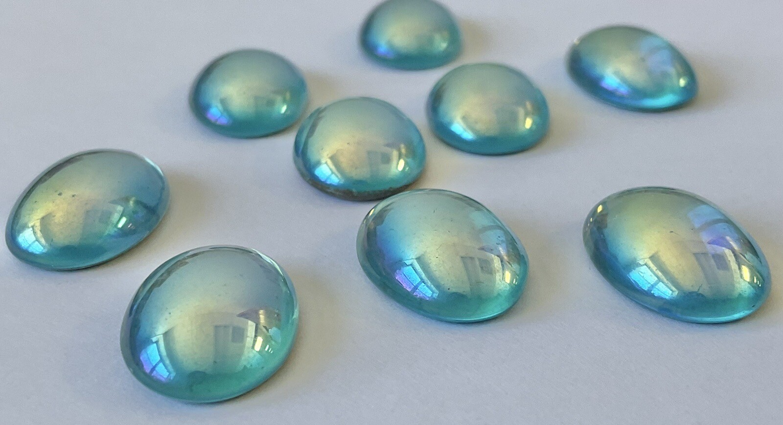 18x13MM VINTAGE WEST GERMAN CABOUCHONS FLAT BACK FOILED AQUA AB (24 PCS)