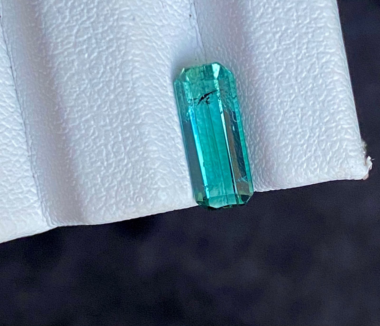 1.25 Carats Natural Indicolite Tourmaline Losse Gemstone Afghanistan.