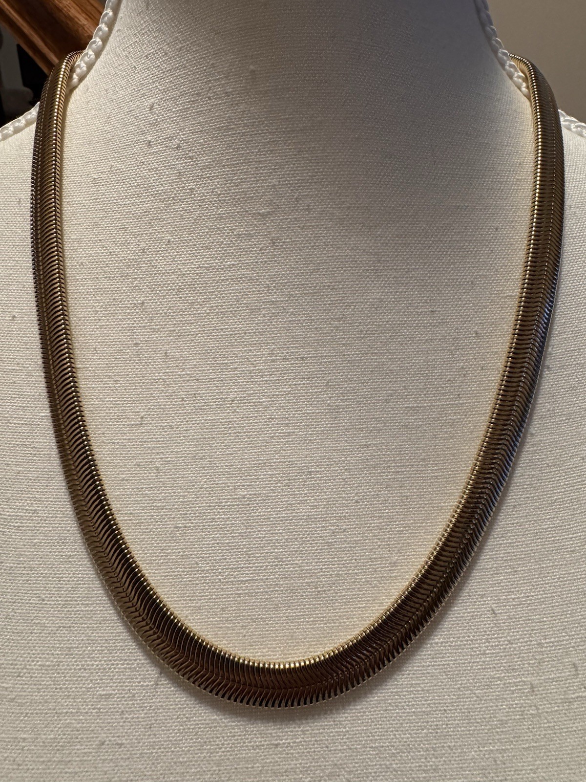 Necklace – Gold Tone Herringbone Chain Necklace Metal Hook Closure