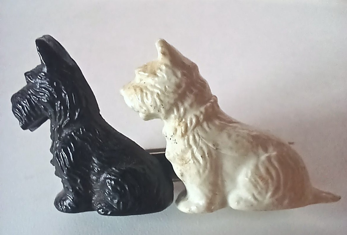 Pair Vtg Great Britain Black & White Scottie Scottish Terrier Dog Brooches
