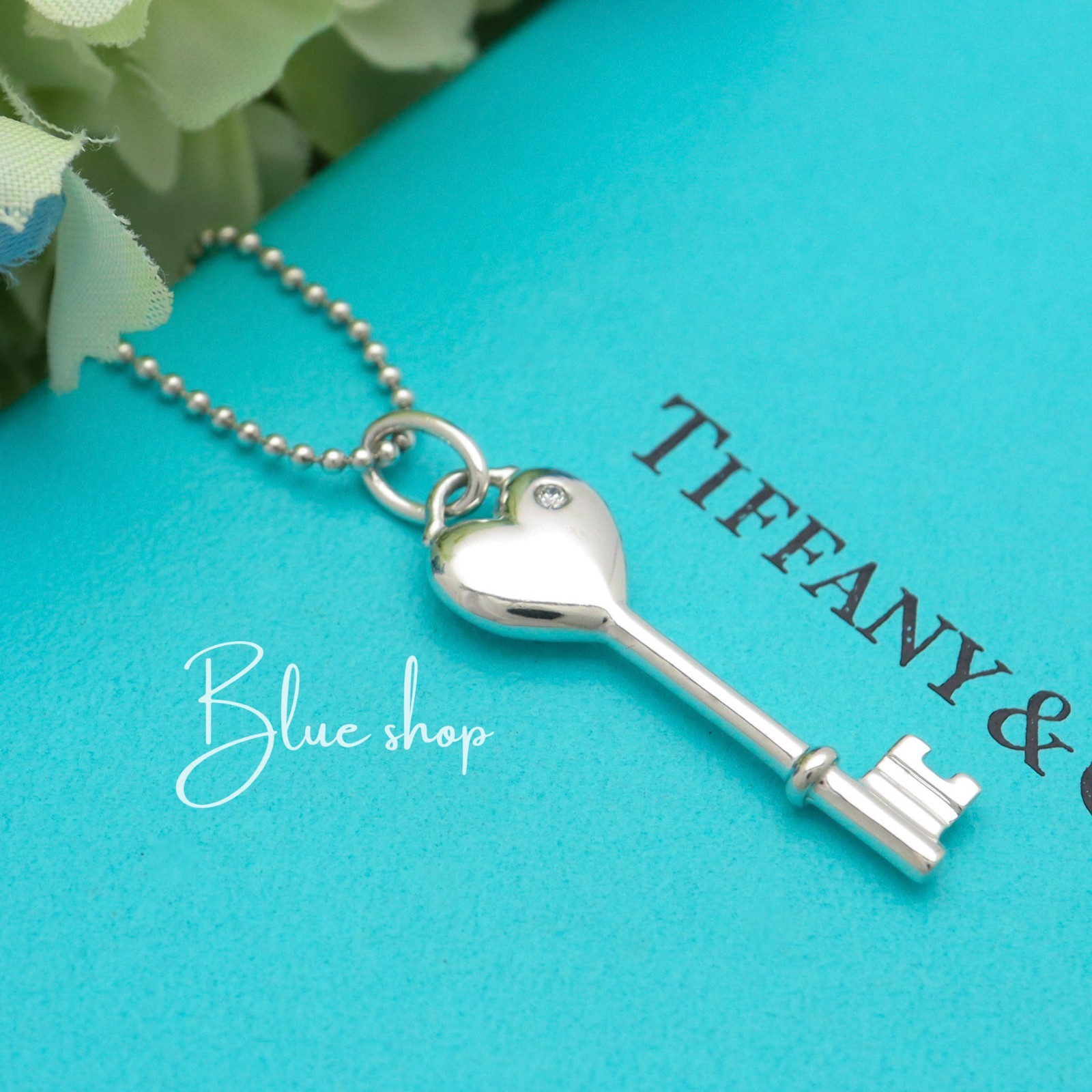 Tiffany & Co. Heart Key 1P Diamond Pendant Necklace 16.1″ Sterling Silver 925