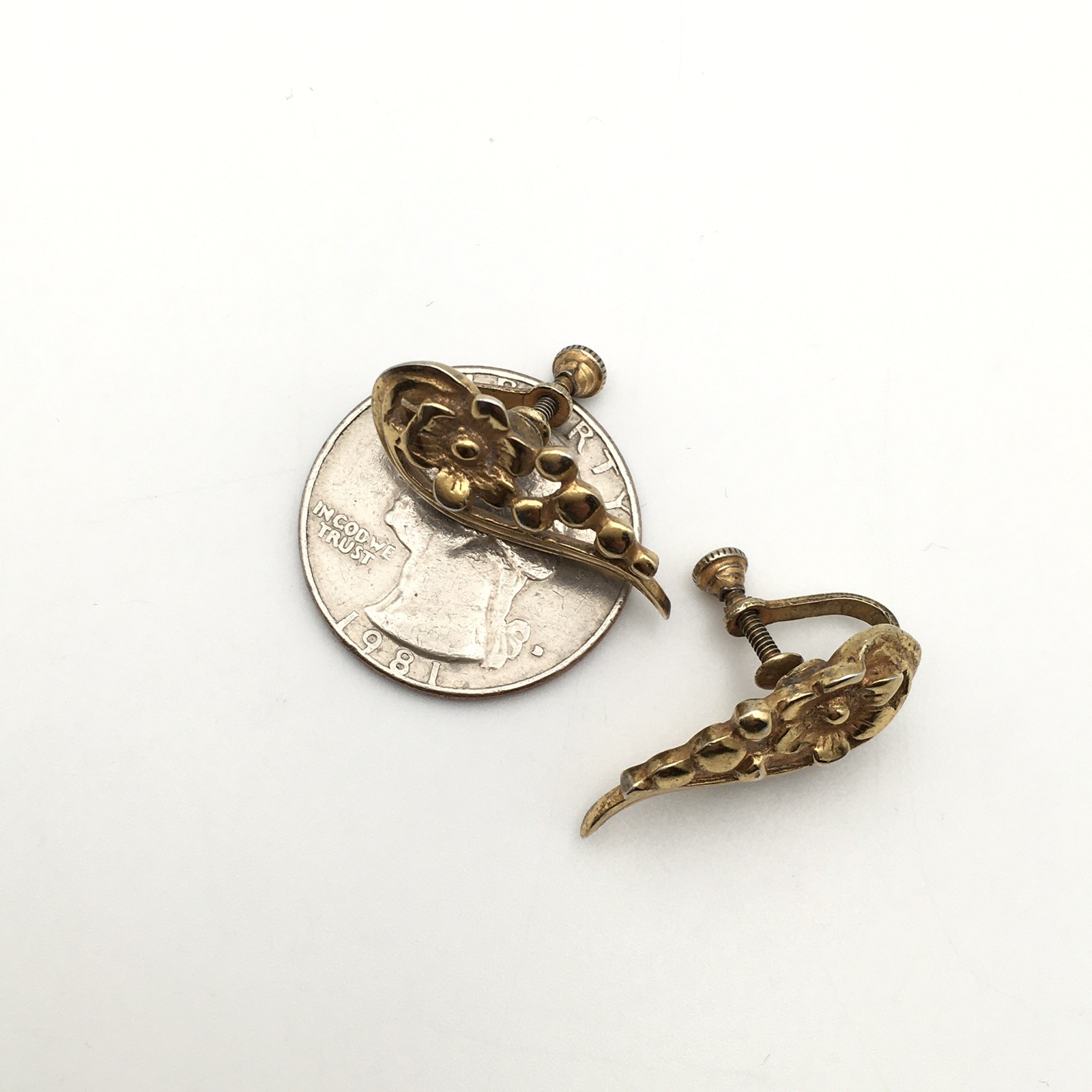 Vintage Sterling Silver Gold Dip Flower Screw Back Earrings 7g #87