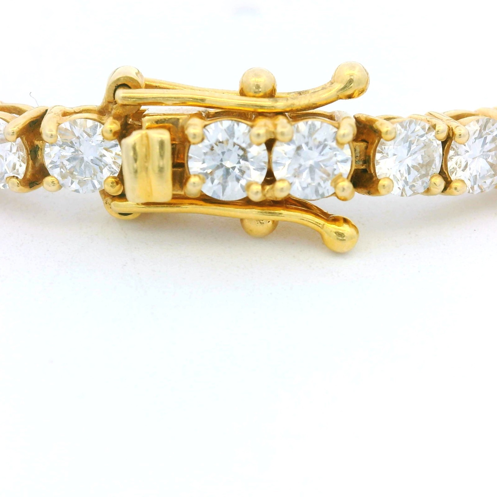 14k Yellow Gold Natural 6.36 Carat Round Brilliant Cut Diamond Tennis Bracelet