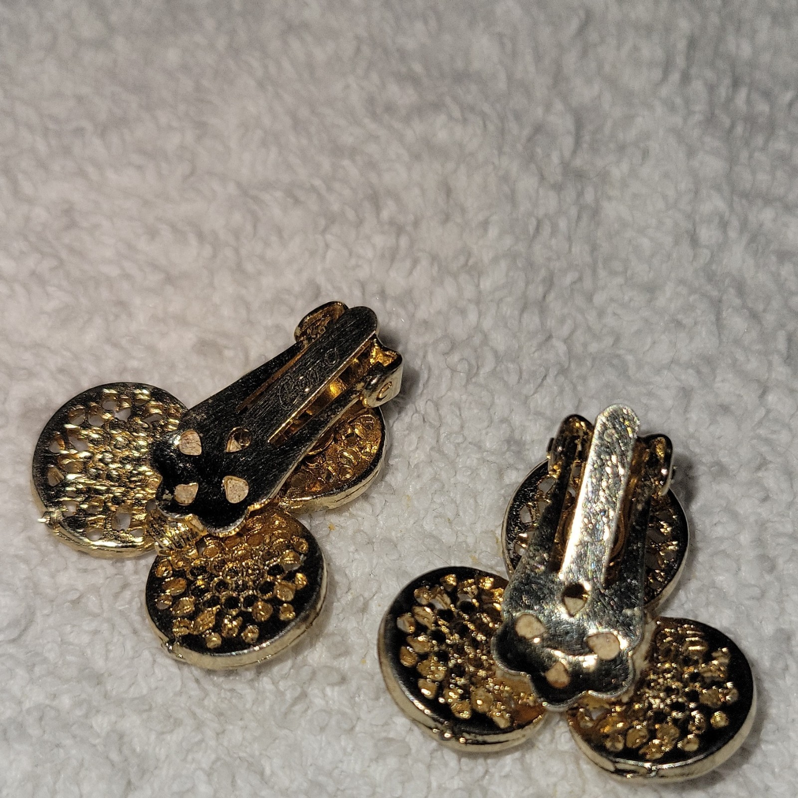 Beautiful Lot of Vintage Clip-On Earrings Free Ship in USA