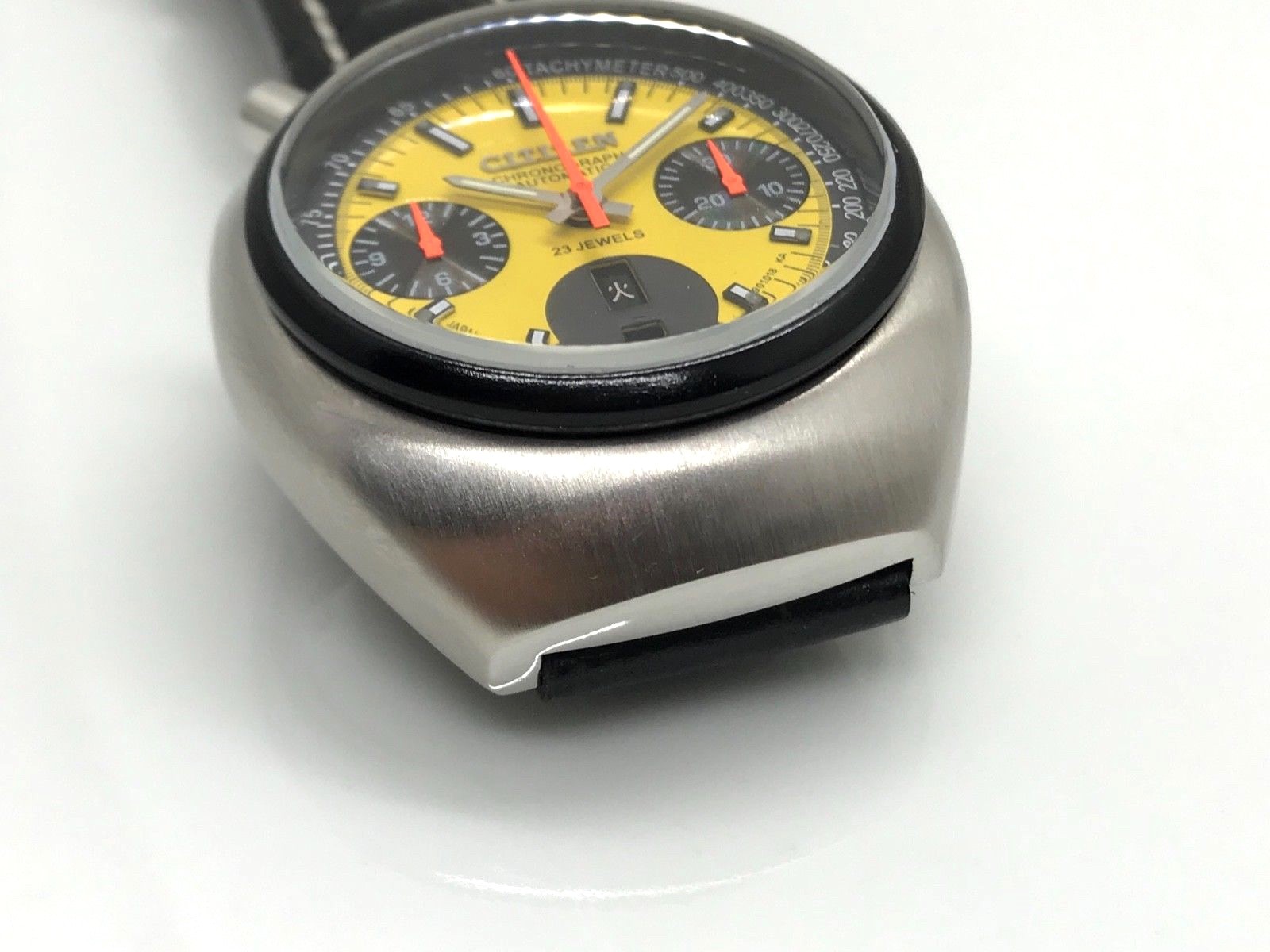 Mineral Glass Crystal Citizen 8110 Cal. 67-9011 Bullhead Yellow Black Panda Dial
