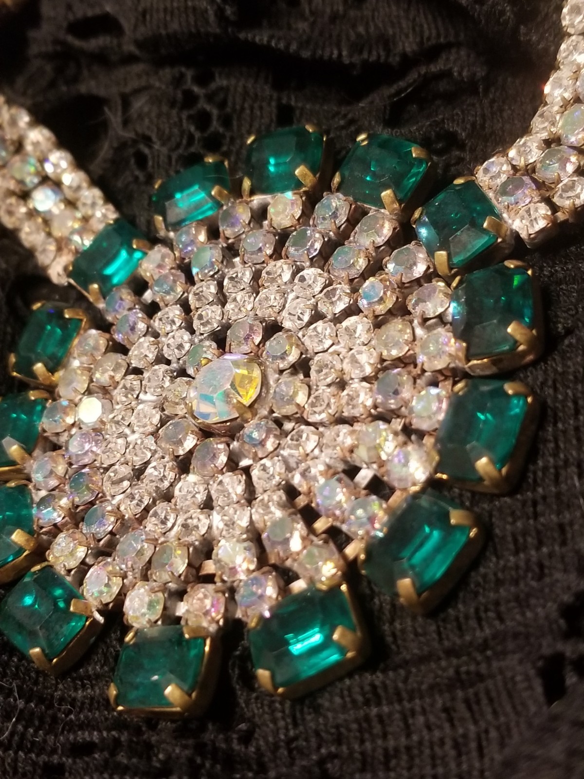 Bijoux M.G. Czech Republic 1940-1950 Antique Necklace,16″, 3″Crystal Medallion
