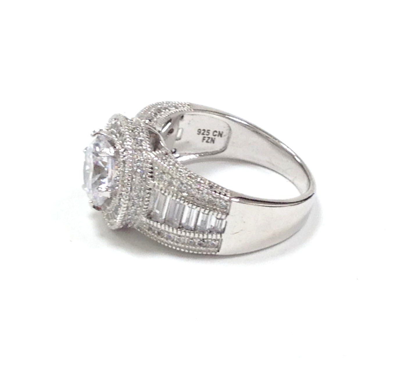 FZN Fuzion Creations 925 Sterling Silver Round Clear CZ Engagement Ring Sz 7.75