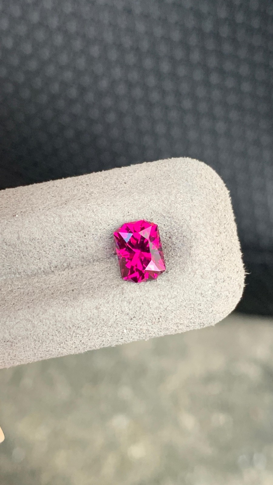 Gorgeous 1.52 CT Perfect Cut Natural noheat Malaya Garnet Gemstone, Same as This