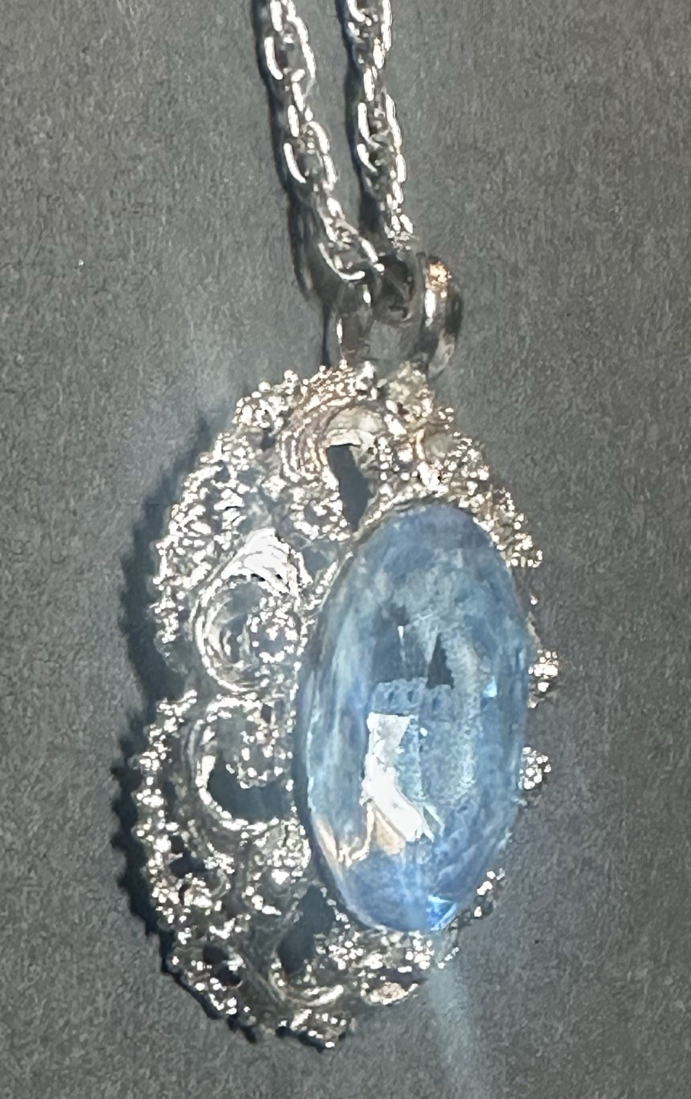 Vintage Silver Foil Back Aquamarine Rhinestone Pendant Rope 24” Chain Necklace