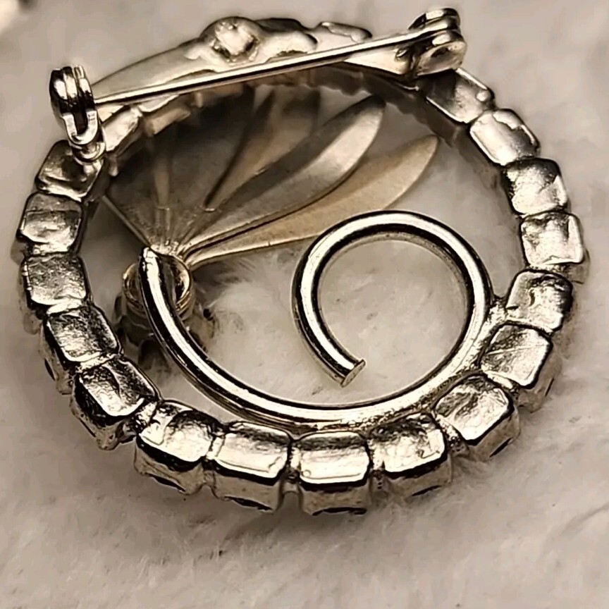 Vintage Lt Blue Prong Set Faceted Rhinestone Fan Brooch Estate Find Unsigned