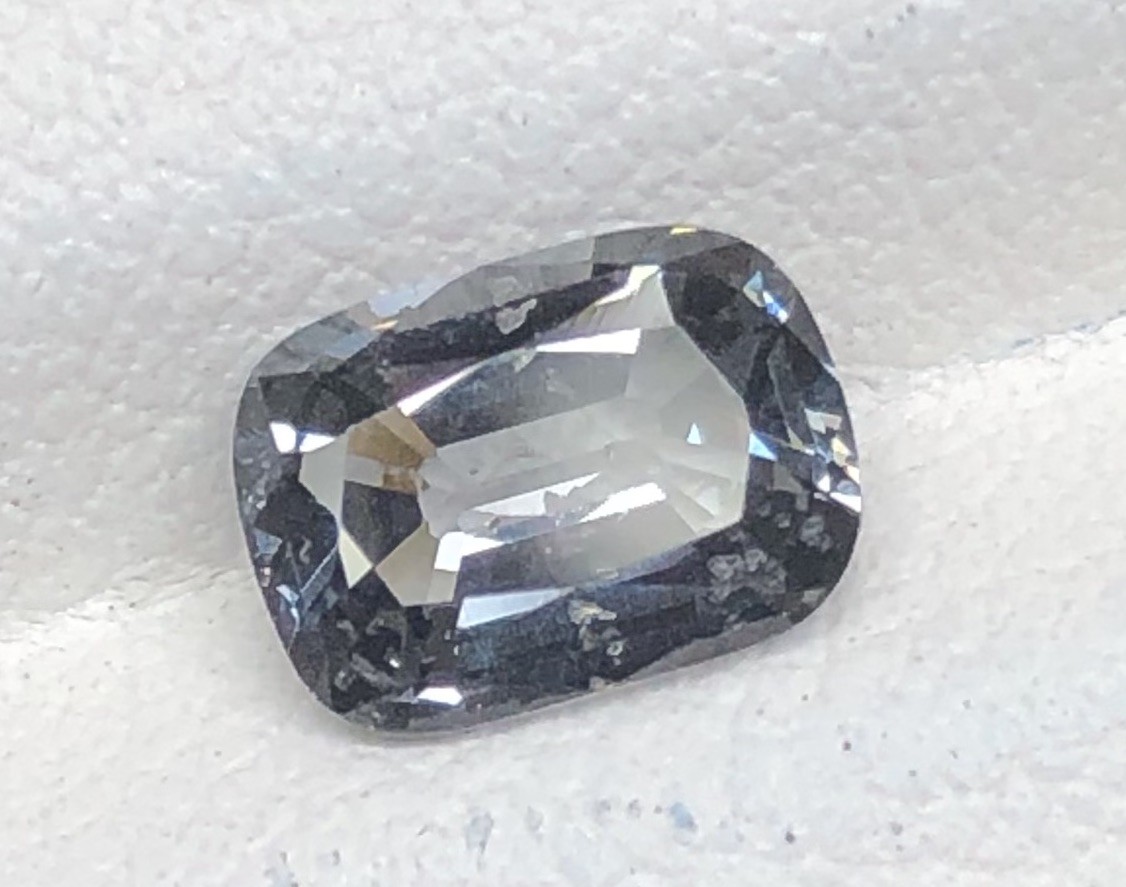 Little Inclusion Grey Spinel 1.15 Ct loose gemstones