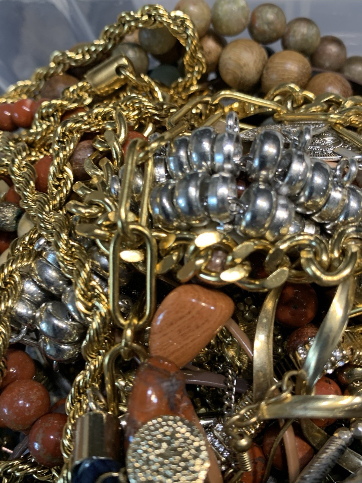 Lot 2 Lbs Jewelry Bracelets Necklaces Earrings Rings None Broken