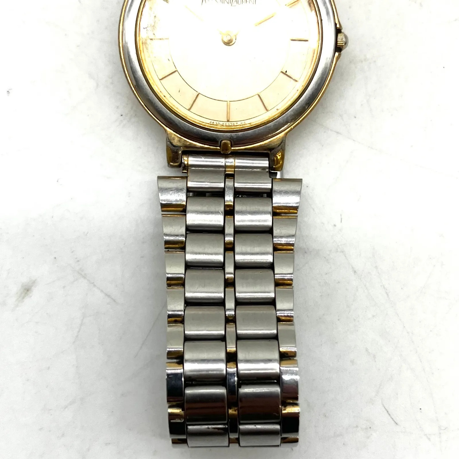UA855 [Great Deal] Yves Saint Laurent Watch, Silver