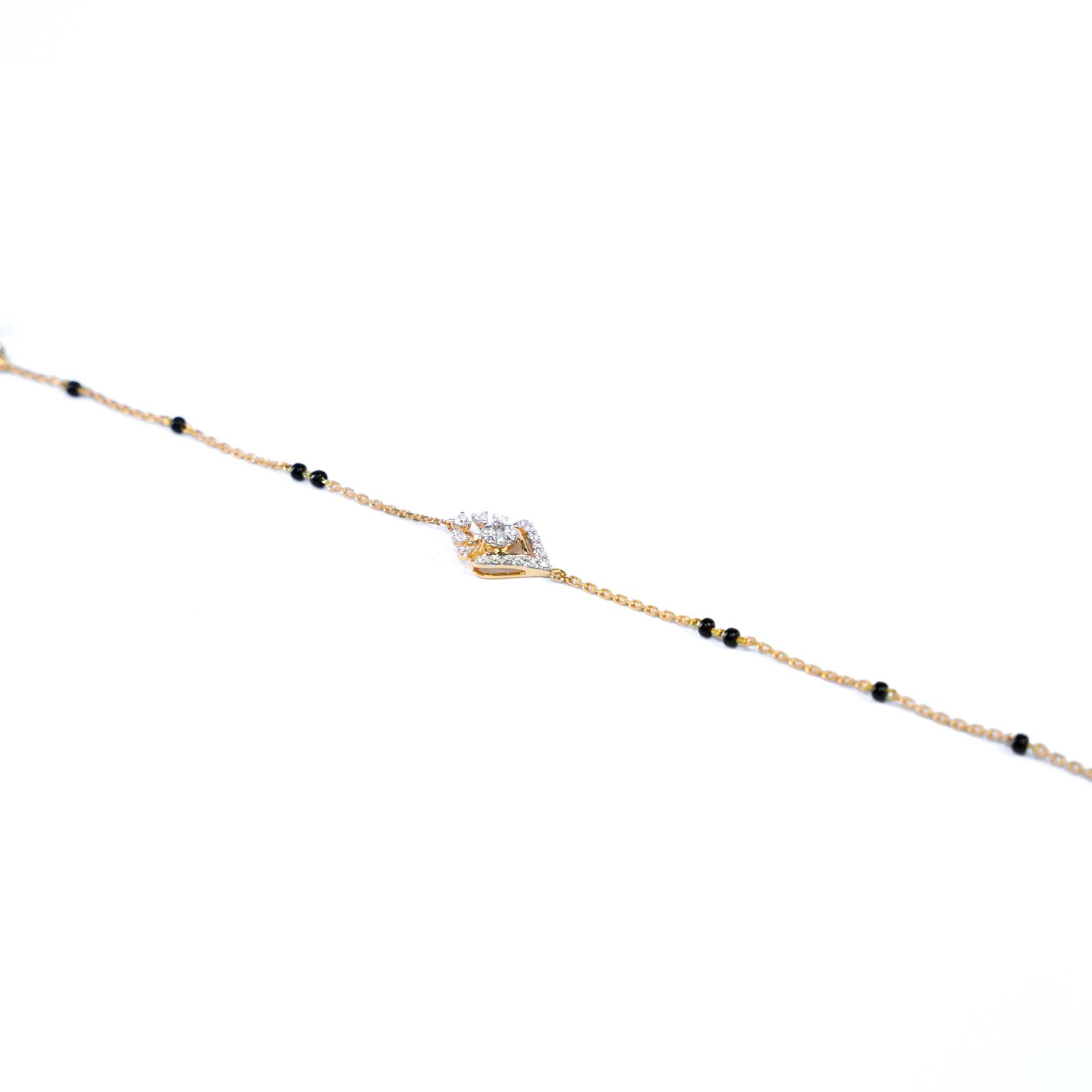 18 KARAT MANGALSUTRA BRACELET | NATURAL DIAMOND | IGI CERTIFIED | YELLOW GOLD