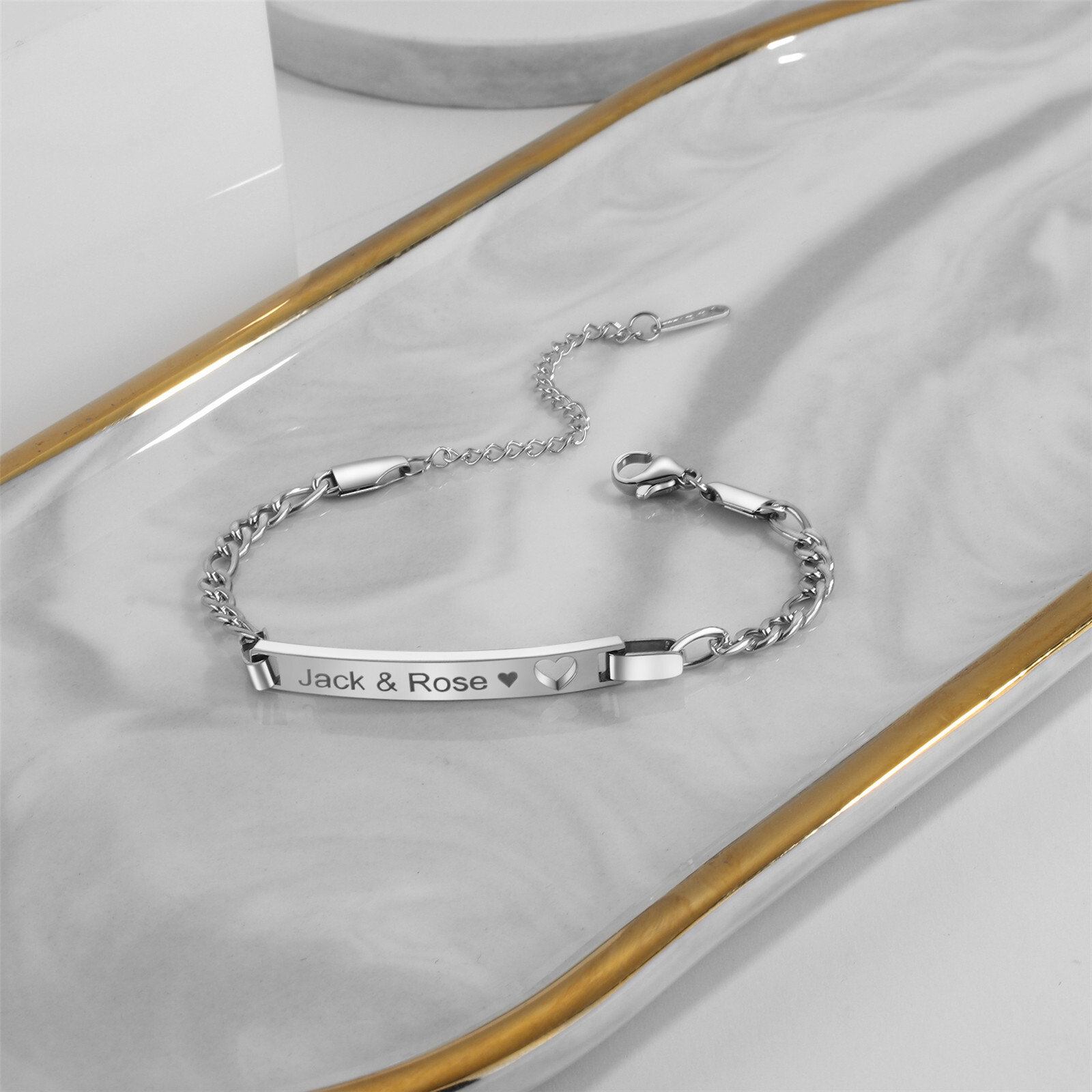 Personalized Love Heart Figaro Link Chain Bracelet Engraved Custom for Men Women