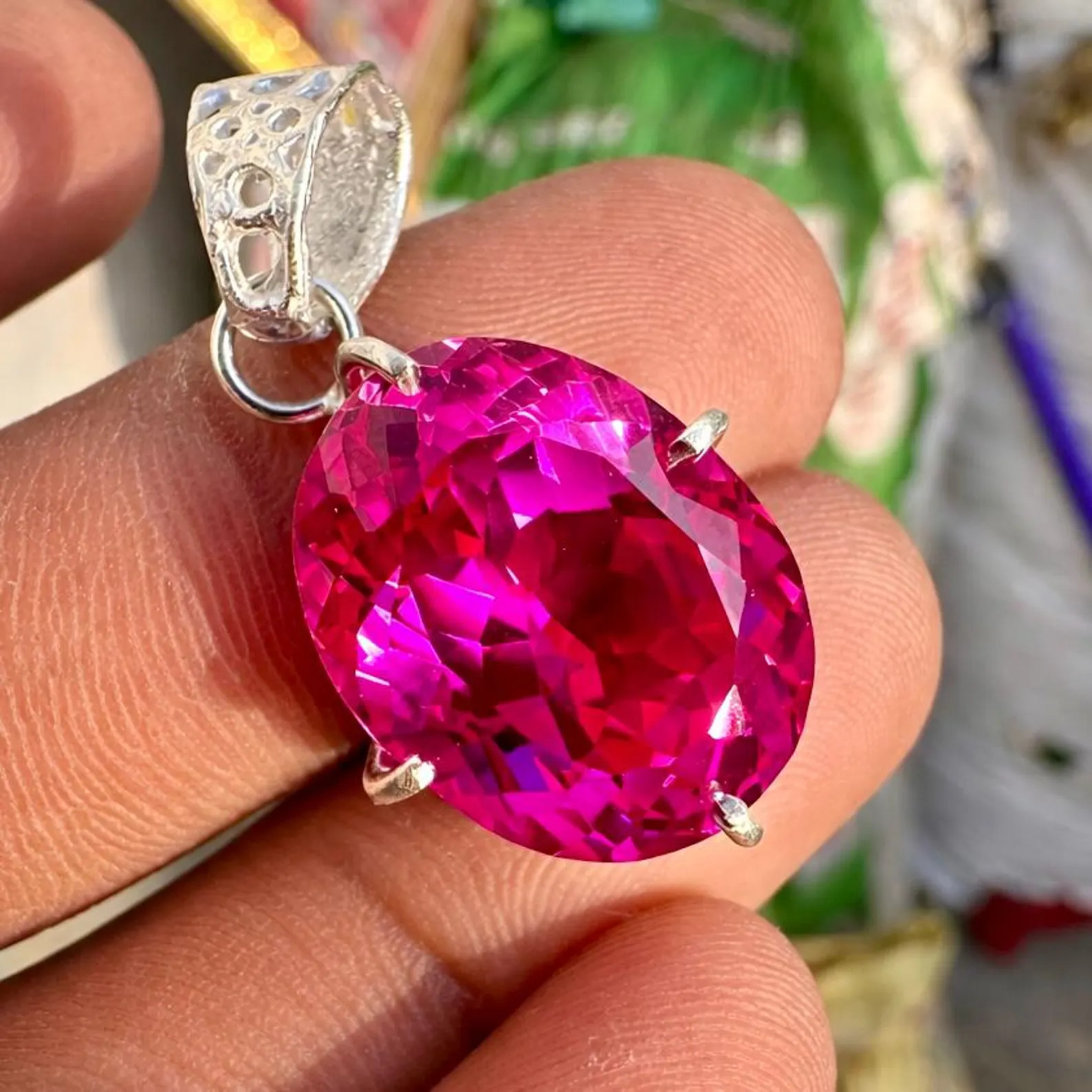 Natural GIE Certified Pink Sapphire 30.50 Ct Oval Cut Loose Gemstone Pendant 925