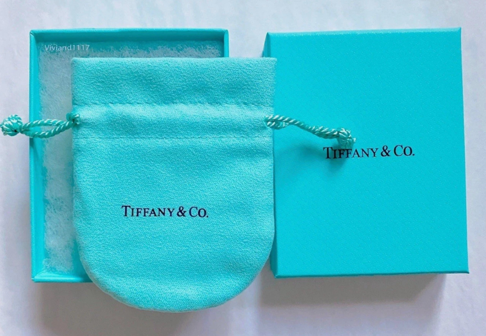Tiffany & Co Empty 3.75″ x 3″ x 1.5″ Blue Gift Box/Travel Pouch 2pc set