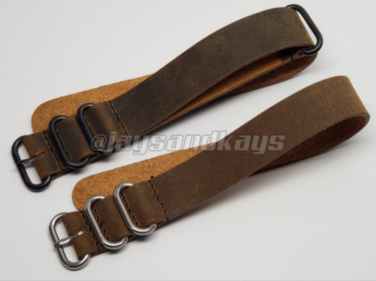 JaysAndKays® Vintage Style Leather Watch Strap Band in 3-Ring 4-Ring Black PVD