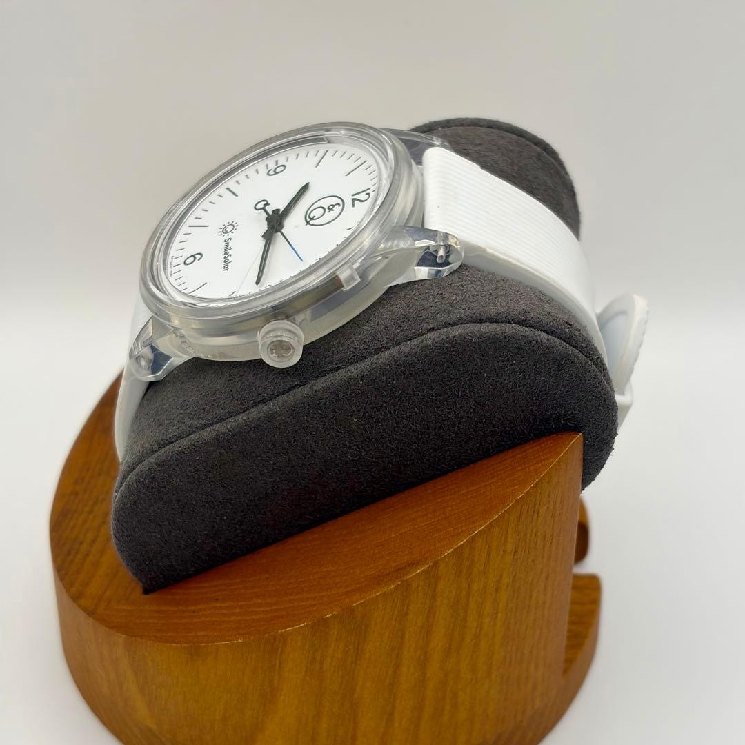 CITIZEN Q&Q SmileSolar Analog Watch