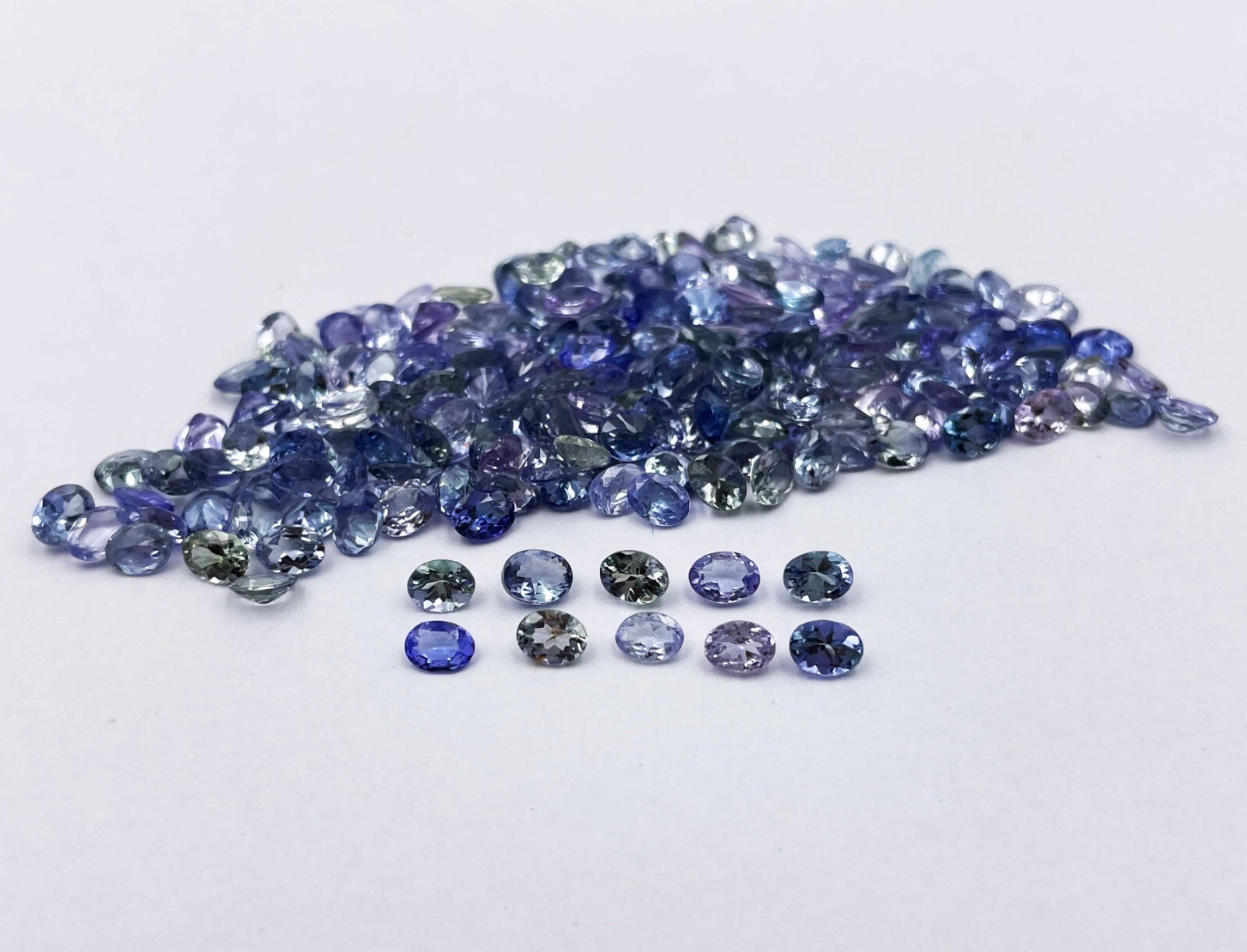Natural Tanzanite Oval Cut Loose Gemstone Lot 31 Pcs 3*4 MM 5 CT
