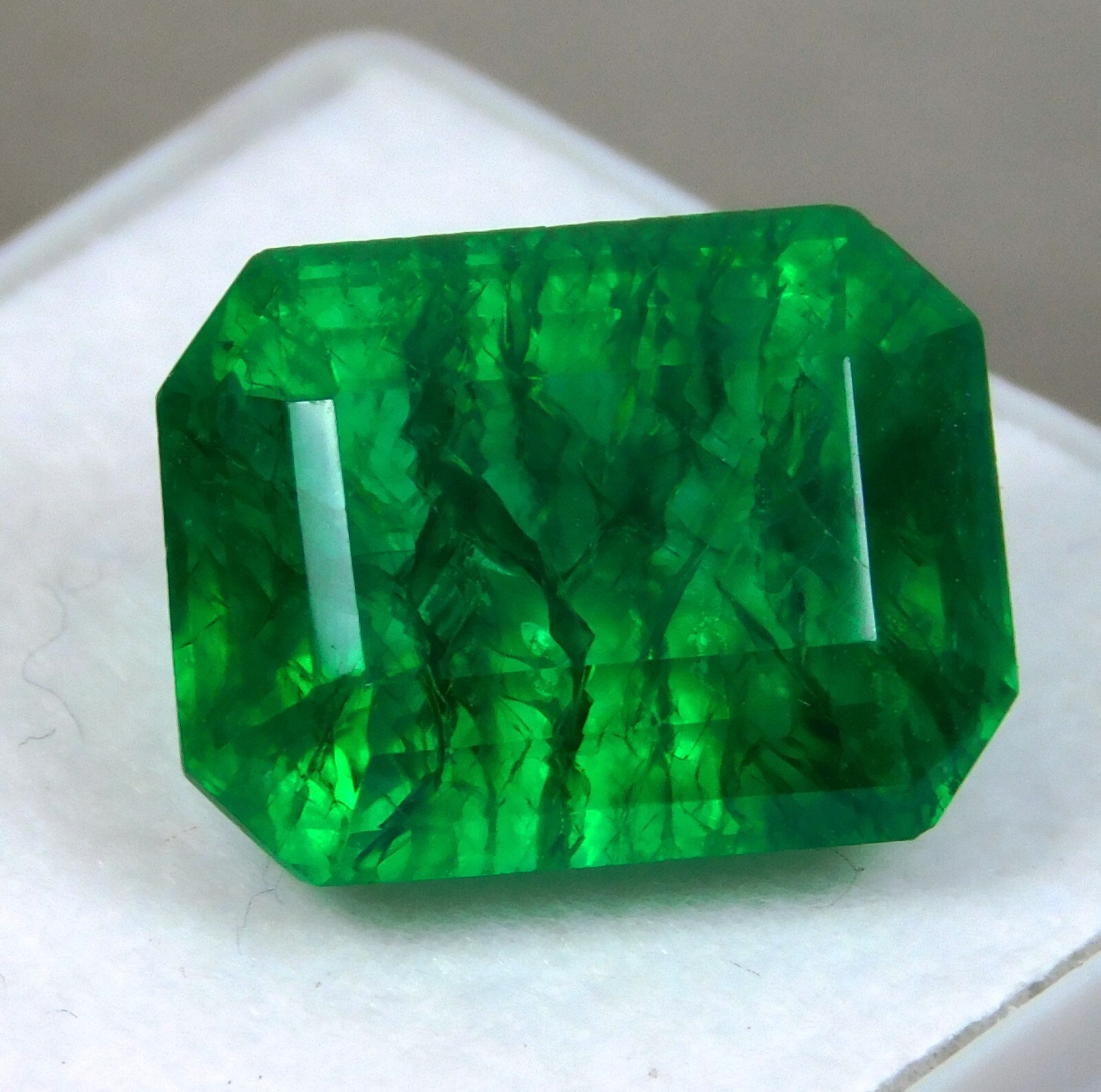 Certified Natural Colombian Green Emerald 11.15 Ct Emerald Cut Loose Gemstone