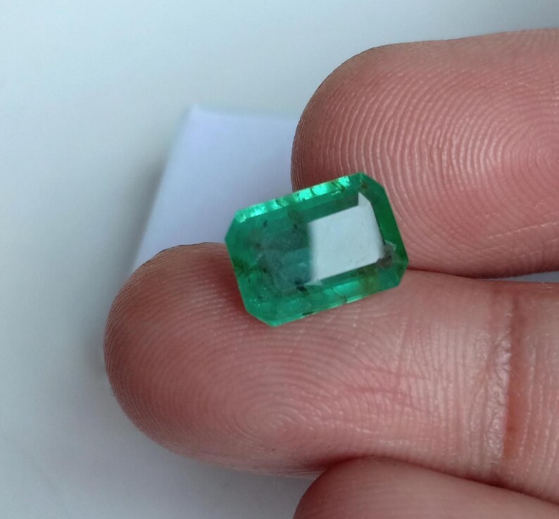 Stunning 2.43 Ct Natural Zambian Green Emerald – “Certified” Loose Gemstone