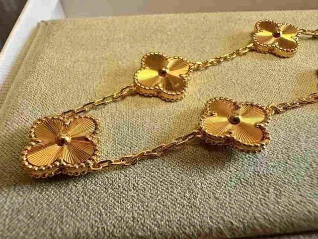 Clover Style Women’s Bracelet Wedding Gifts 14K Yellow Gold Plated Silver 7 Inch