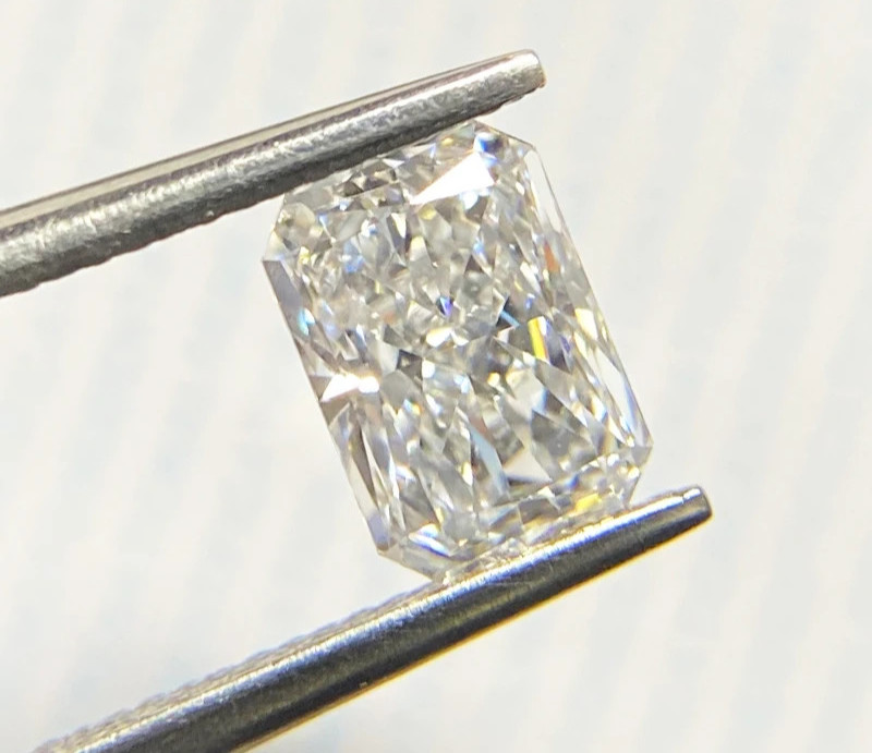 Moissanite Radiant Loose Stone D Color VVS1 GRA Certified 3mm-14mm 0.1CT-10CT