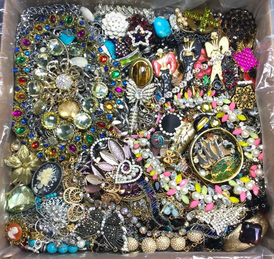 3 Lbs Unsearched Jewelry Lot VTG & Now Junk & Wear & Resell Tangled BIG FUN HUNT