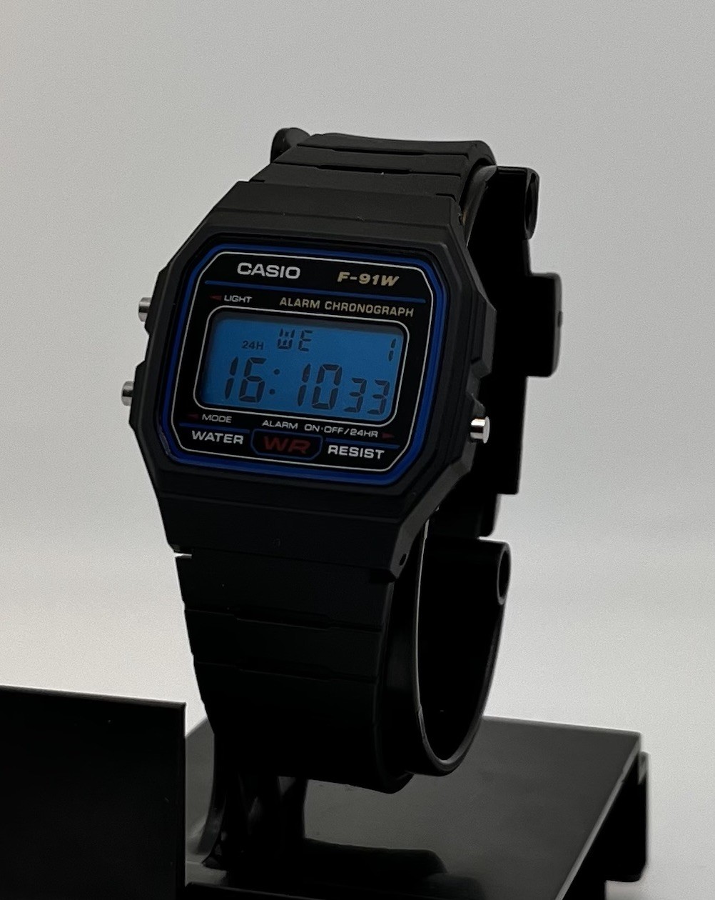 Modded Casio F-91W With A Blue Digital Screen