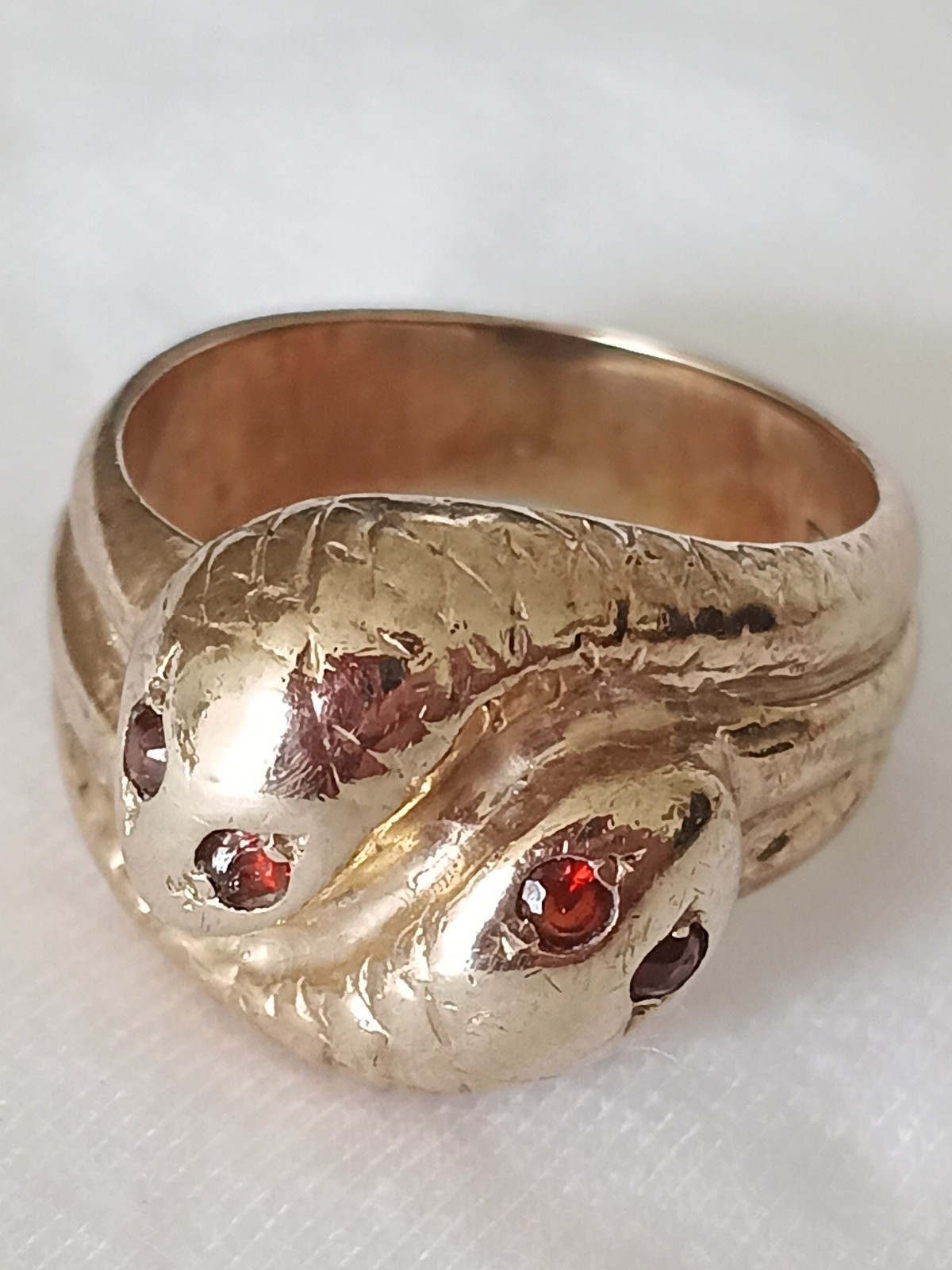 9 Carat Yellow Gold Double Snake Ring Garnet Eyes, Size J/k