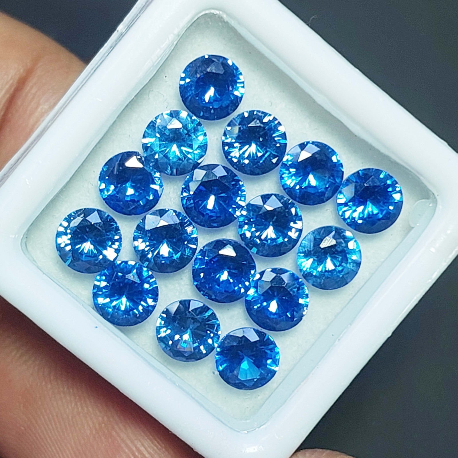 Natural Blue Sapphire 6MM Round 16 Pc Certified Loose Gemstone Parcel