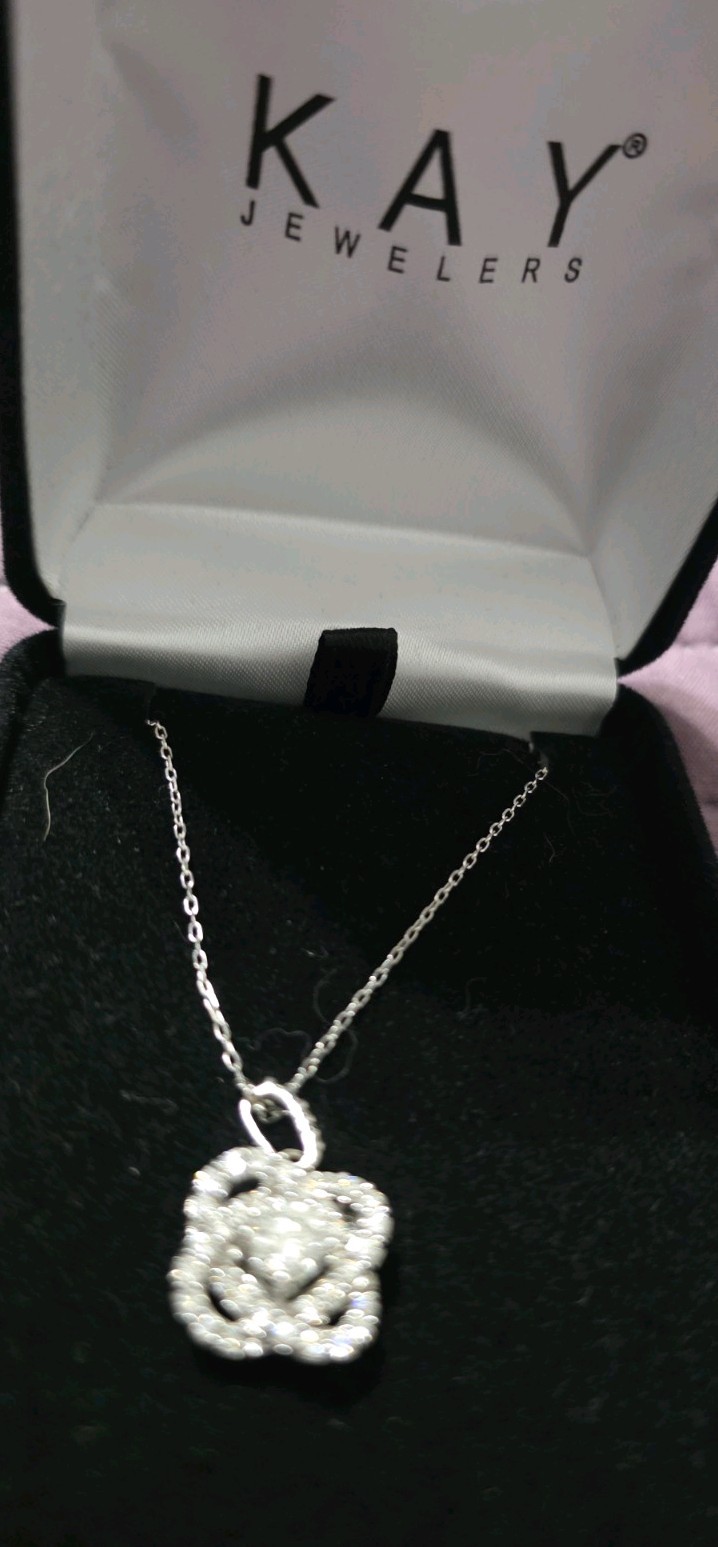 Kay Jewelers 14k White Gold Round White Diamond “Circle Of Life” Cable Necklace