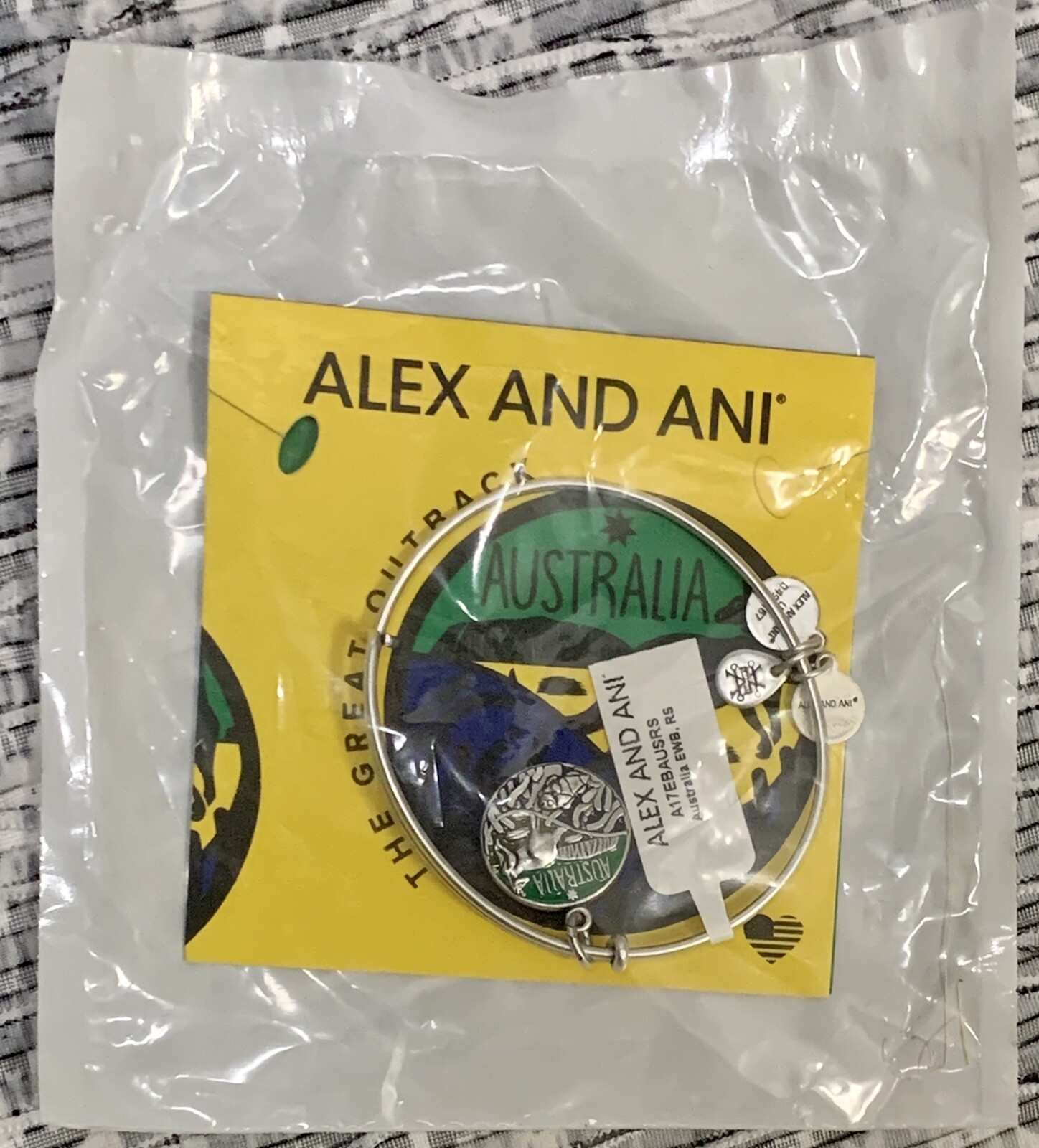 Alex and Ani AUSTRALIA Silver Charm Bangle Bracelet THE Great Outback Kangaroo